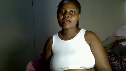 Snapshot of prettyriss chatting on April 16, 2026, 10:56 pm prettyriss online show from April 16, 2026, 10:56 pm