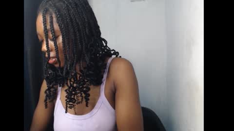 Snapshot of prettysexy6 chatting on February 14, 2026, 9:33 pm prettysexy6 online show from February 14, 2026, 9:33 pm