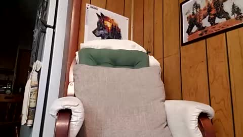 prettysolidd7 online show from December 3, 2024, 3:41 am