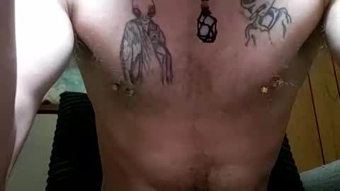 prettysolidd7 online show from February 16, 2025, 9:15 am