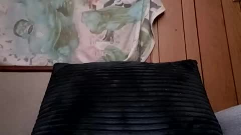 prettysolidd7 online show from February 17, 2025, 1:04 am