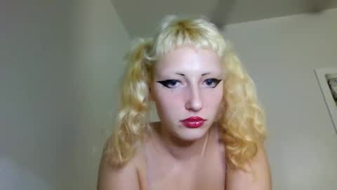 Dahlia online show from December 2, 2024, 1:58 am