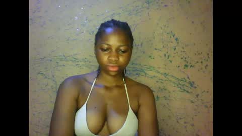 prettyxxpac online show from February 15, 2026, 11:08 am