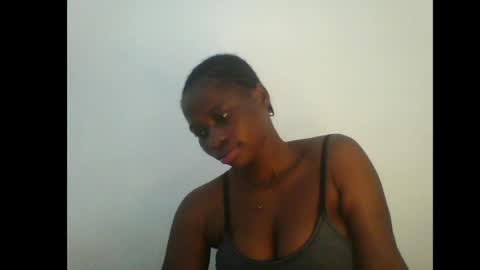 Snapshot of prettyxxpac chatting on July 22, 2026, 12:19 pm prettyxxpac online show from July 22, 2026, 12:19 pm