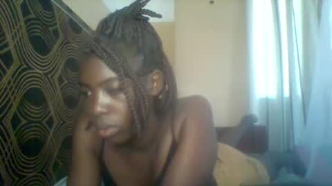 Snapshot of prettyzuzu chatting on September 29, 2025, 6:40 am prettyzuzu online show from September 29, 2025, 6:40 am