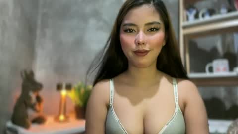 Snapshot of pricelessbeautyxxx chatting on June 27, 2026, 8:14 pm TINA online show from June 27, 2026, 8:14 pm