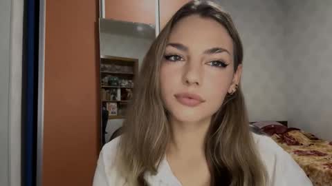 Amelia online show from November 30, 2025, 5:17 pm