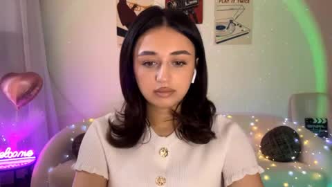 Sofi online show from April 21, 2026, 10:10 am