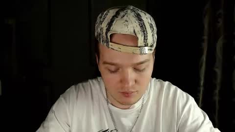 Snapshot of princ4real chatting on March 6, 2025, 6:37 pm prince online show from March 6, 2025, 6:37 pm