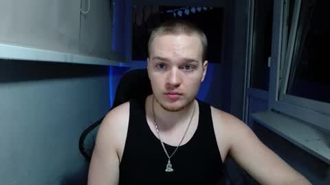 Snapshot of princ4real chatting on September 19, 2025, 2:35 am prince online show from September 19, 2025, 2:35 am