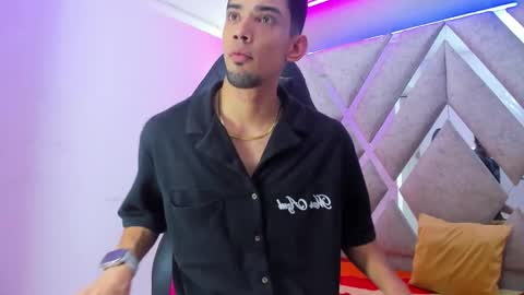 prince_arthur77 online show from November 25, 2025, 1:00 pm