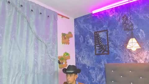 prince_arthur77 online show from March 4, 2026, 3:51 pm