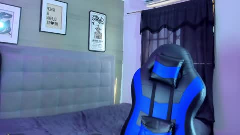 prince_arthur77 online show from April 12, 2026, 2:00 pm