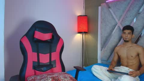 Snapshot of prince_arthur77 chatting on April 19, 2026, 6:10 pm prince_arthur77 online show from April 19, 2026, 6:10 pm