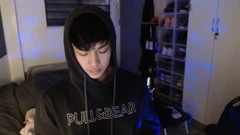 Prince Adrian online show from February 1, 2026, 3:38 am