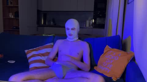 HUNTER LEO KEVIN online show from February 13, 2026, 12:50 am