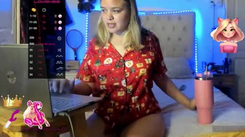 Paris online show from January 6, 2025, 4:02 pm