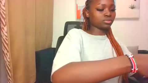 princess online show from November 7, 2025, 5:46 pm