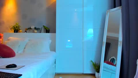 Haziel -  online show from December 13, 2024, 3:11 pm