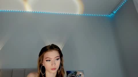 Princess Diana online show from January 31, 2025, 3:09 am