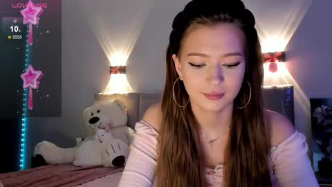 Princess Diana online show from September 10, 2025, 6:52 pm