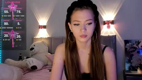 Princess Diana online show from September 11, 2025, 8:09 pm