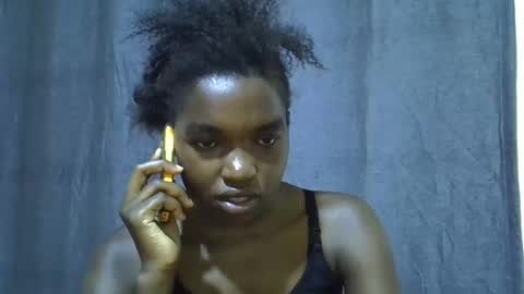 princess_scovia online show from November 25, 2025, 6:41 pm