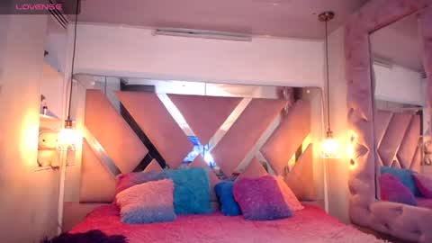 Snapshot of princessa_charlotte chatting on June 20, 2026, 8:00 pm princessa_charlotte online show from June 20, 2026, 8:00 pm