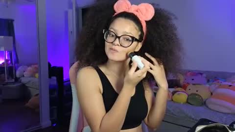 Amber online show from November 30, 2025, 3:32 am