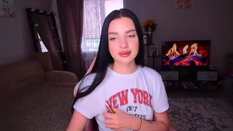 Snapshot of princessamira1 chatting on July 17, 2026, 7:04 am princessamira1 online show from July 17, 2026, 7:04 am