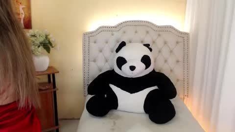 Snapshot of princessyanzy chatting on February 9, 2025, 8:54 am princessyanzy1 online show from February 9, 2025, 8:54 am