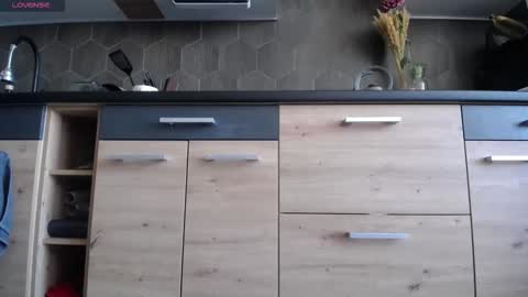 Space online show from November 1, 2025, 7:10 am