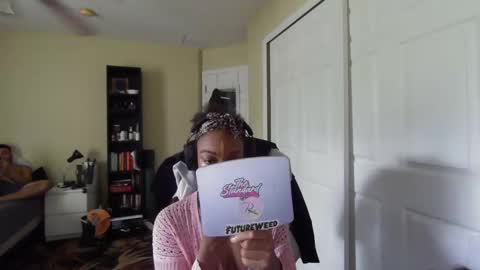 Snapshot of productivepussy chatting on September 17, 2025, 4:19 pm ProductivePorn online show from September 17, 2025, 4:19 pm