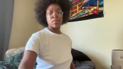 Snapshot of productivepussy chatting on November 30, 2025, 6:45 pm ProductivePorn online show from November 30, 2025, 6:45 pm