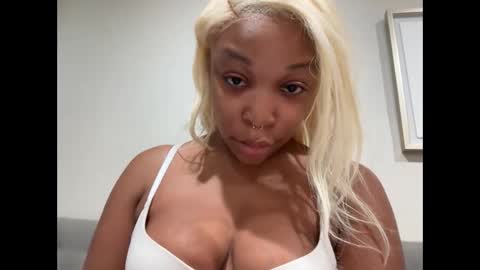 Snapshot of productivepussy chatting on March 20, 2026, 1:32 am ProductivePorn online show from March 20, 2026, 1:32 am