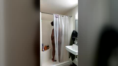 Snapshot of productivepussy chatting on June 13, 2026, 8:40 pm ProductivePorn online show from June 13, 2026, 8:40 pm