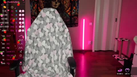 Di online show from December 8, 2024, 1:03 pm