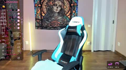 Di online show from December 14, 2025, 2:00 pm