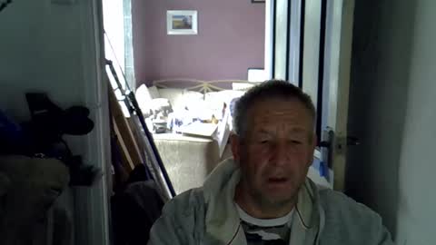 projectorepson online show from October 10, 2025, 12:15 pm