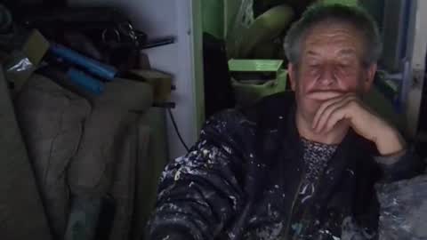 projectorepson online show from November 11, 2025, 7:36 pm