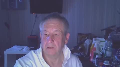 projectorepson online show from April 7, 2026, 6:30 pm