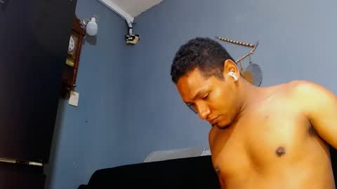 Grande y Gruesa online show from February 10, 2025, 2:59 pm