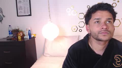 Snapshot of provincute chatting on November 24, 2025, 4:01 am Adris Juan online show from November 24, 2025, 4:01 am