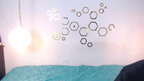 Snapshot of provincute chatting on November 25, 2025, 4:01 am Adris Juan online show from November 25, 2025, 4:01 am