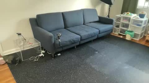 publicuniversalpussy online show from January 11, 2026, 6:24 pm