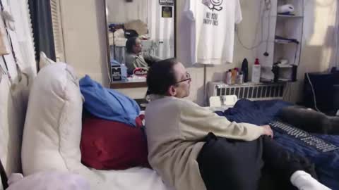 puff0169 online show from April 2, 2026, 11:08 am