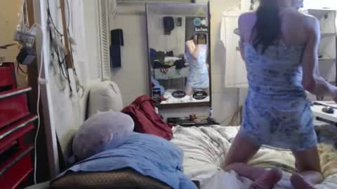 puff0169 online show from April 29, 2026, 6:39 am