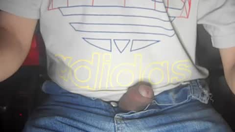 Snapshot of puky_mza chatting on March 27, 2026, 10:31 pm puky_mza online show from March 27, 2026, 10:31 pm