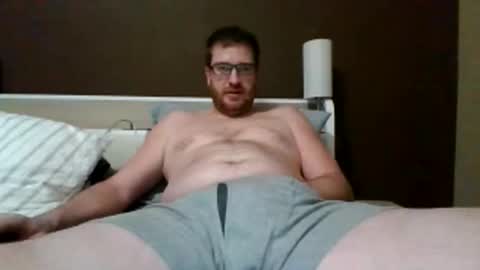 Snapshot of pullmywiener chatting on February 12, 2026, 3:34 am pullmywiener online show from February 12, 2026, 3:34 am