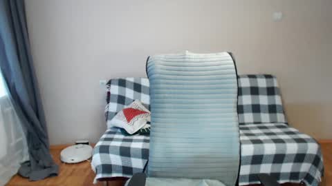 Snapshot of puma_ma chatting on March 11, 2026, 5:35 am Polly online show from March 11, 2026, 5:35 am